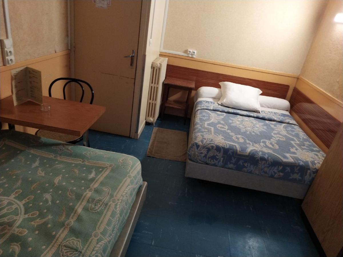 Hotel A la Pinte du Nord à Paris Extérieur photo