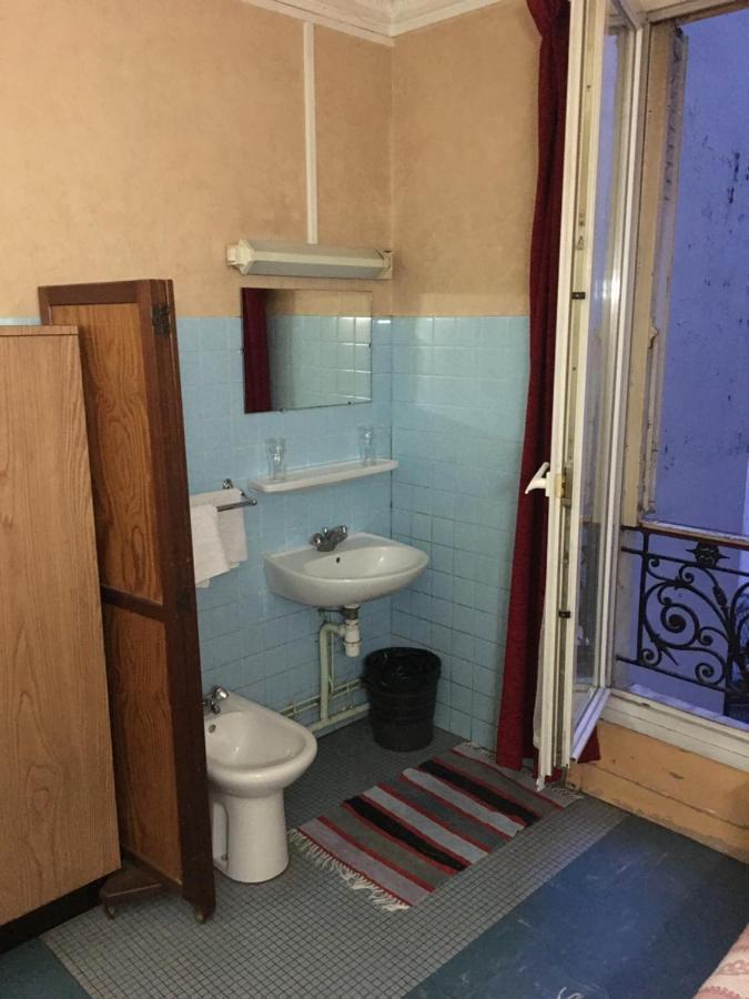 Hotel A la Pinte du Nord à Paris Extérieur photo
