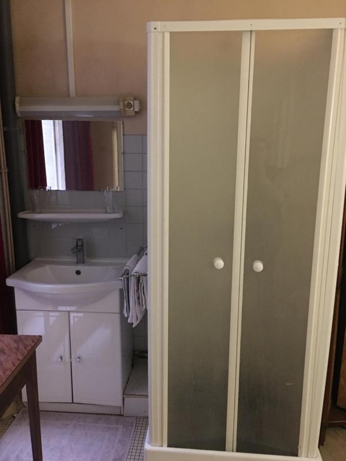 Hotel A la Pinte du Nord à Paris Extérieur photo