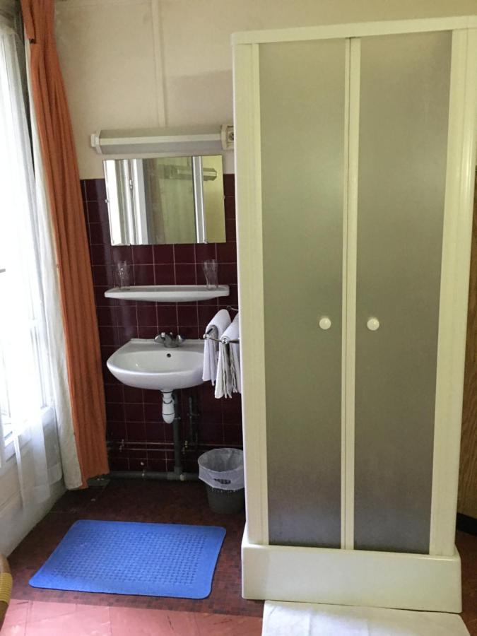 Hotel A la Pinte du Nord à Paris Extérieur photo